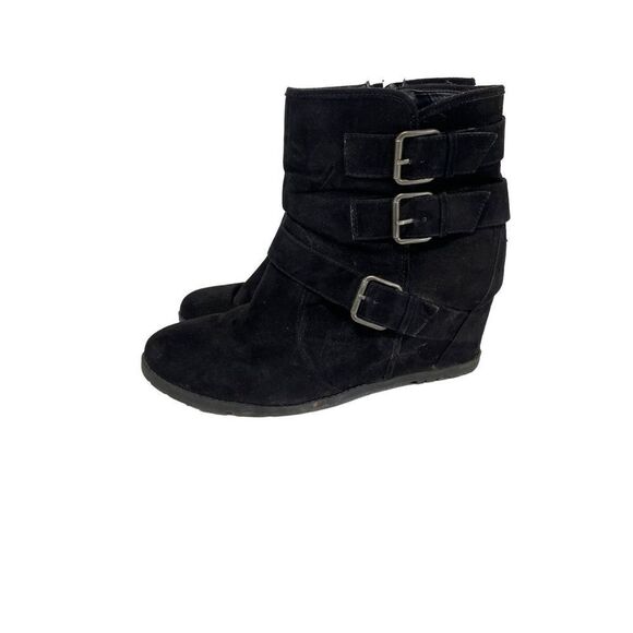 Unisa Wedge Suede Boots with Buckle Detail - Picture 2 of 10